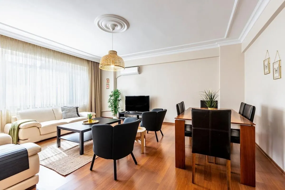 Gorgeous 3 Bedroom Flat - No8 Estambul