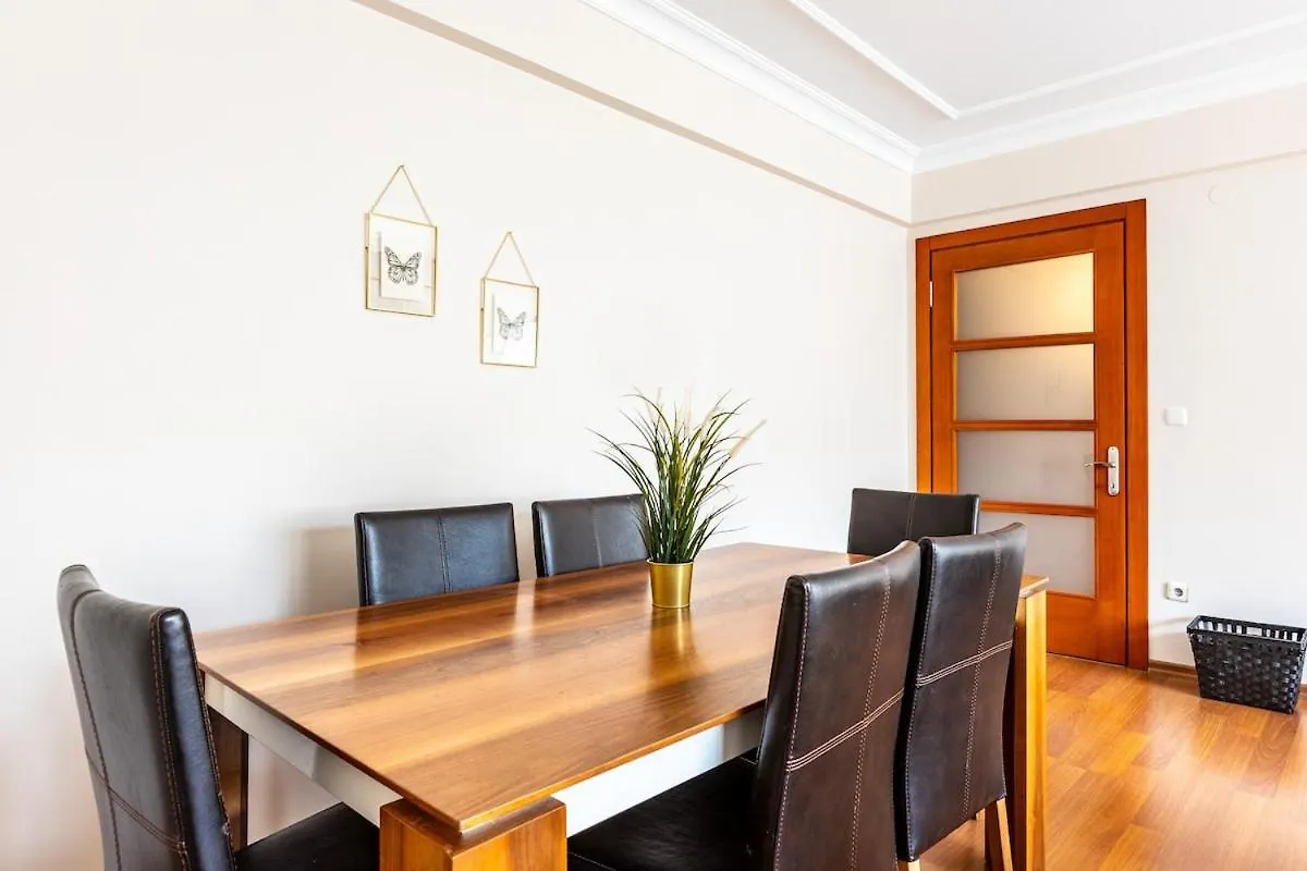 Apartamento Gorgeous 3 Bedroom Flat - No8 Estambul Turquía
